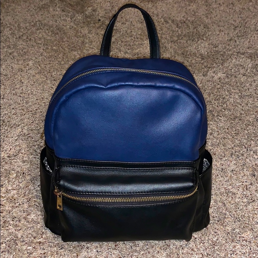 BP. Backpack - Picture 1 of 2